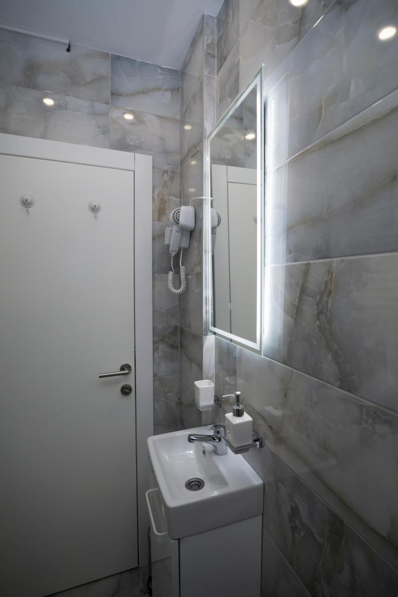 Inaya Apartman Free Parking Sarajevo Exterior foto